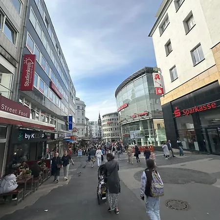 Stylish And Modern 2-room In Center 伍珀塔尔