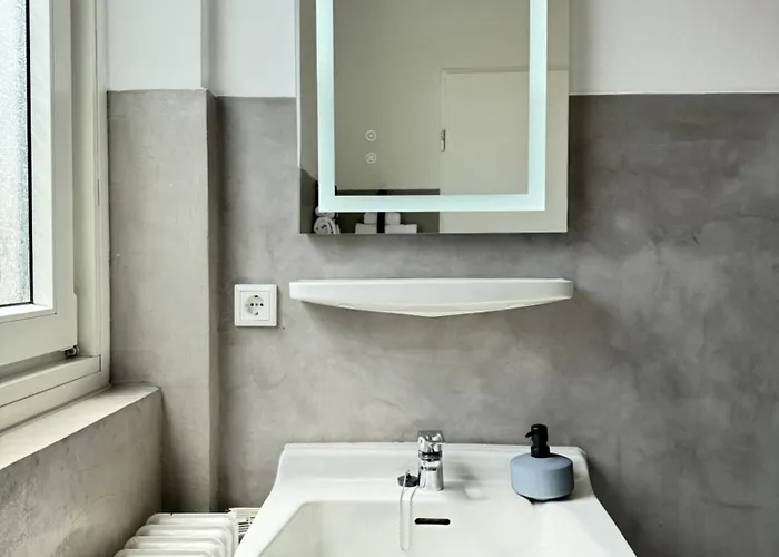 公寓 Stylish And Modern 2-room In Center 伍珀塔尔