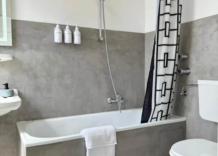 Stylish And Modern 2-room In Center * Wuppertal