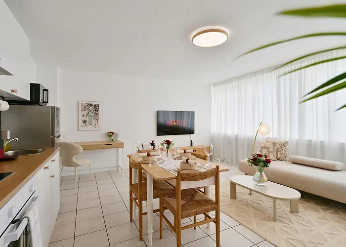 Stylish And Modern 2-room In Center Wuppertal